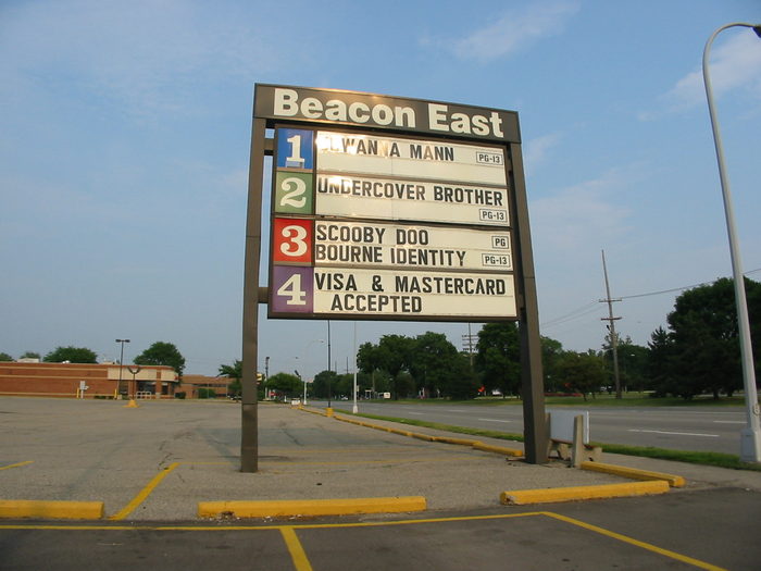 Beacon East Cinemas - JUNE 2002